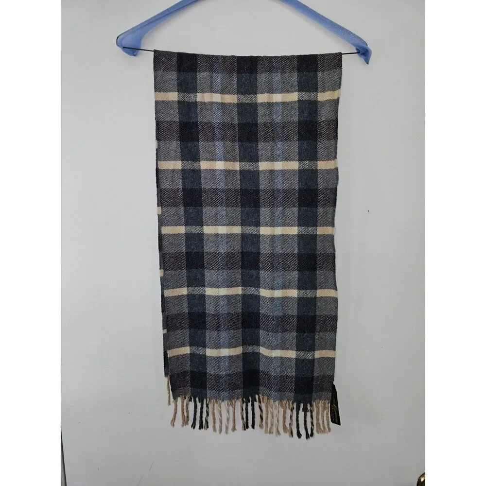 Amicale Cashmere excellent used